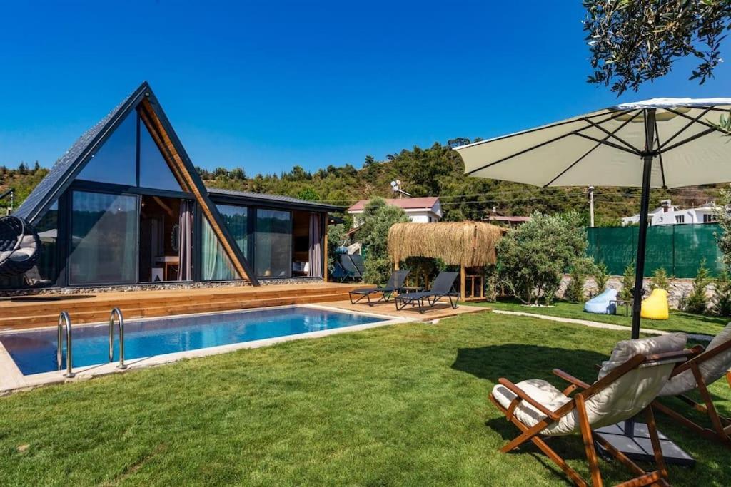 פאטהיה Villa Zeytin Havuzlu Jakuzili מראה חיצוני תמונה